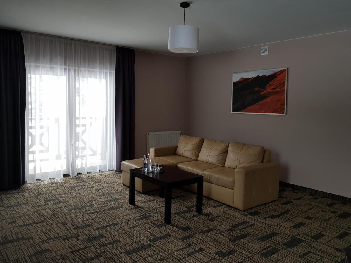 Centrum Promocji Lesnictwa W Mucznem Lutowiska Esterno foto